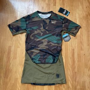 爆売れ！NIKE ナイキプロ COMBAT 半袖Tシャツ