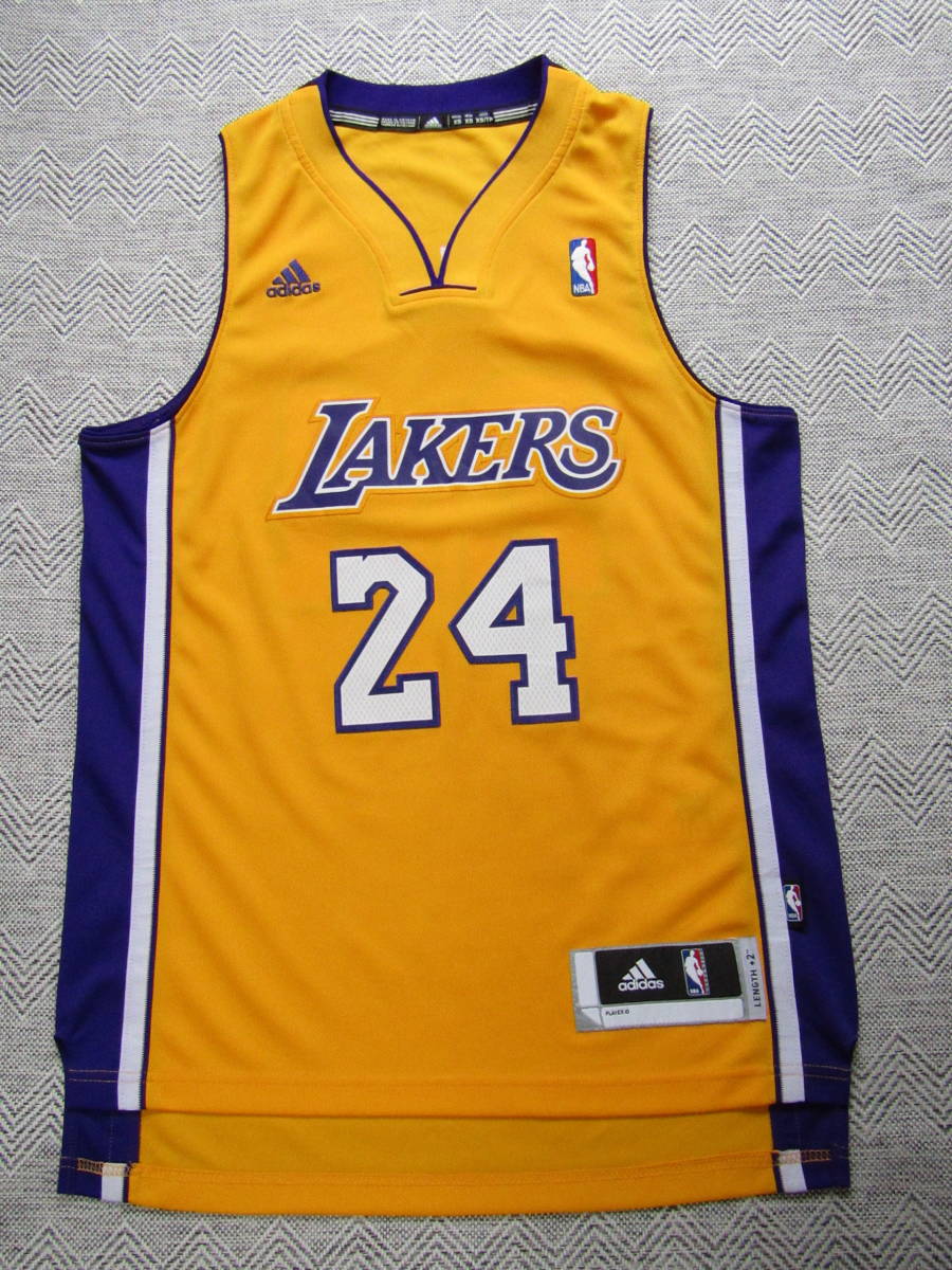 公式ストア 美品 NBA 8 コービー・ブライアント LAKERS 美品★チャンピオンNBAゲームシャツ★Lakersレイカーズユニフォーム