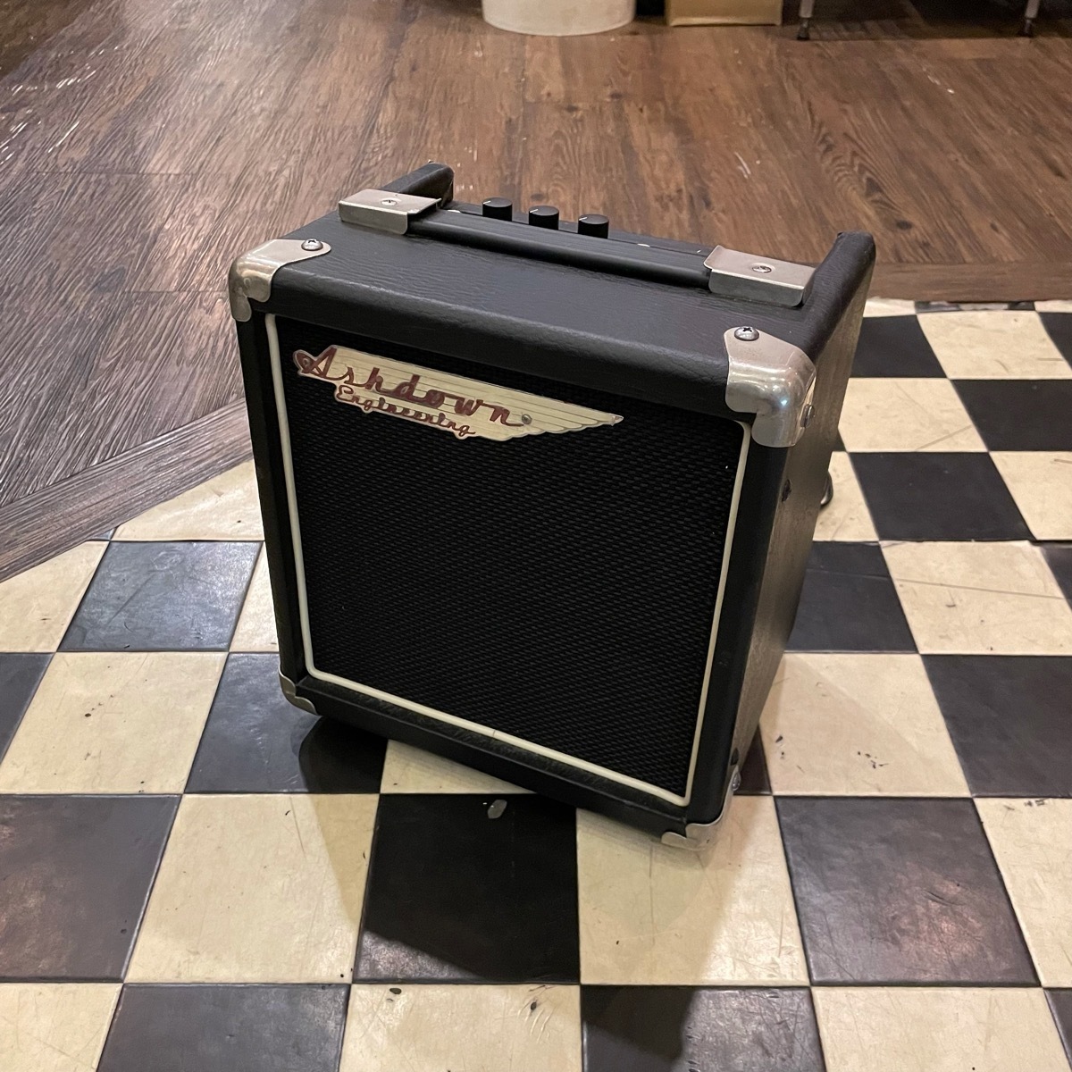 大好き Ashdown STUDIO 12 <br>アッシュダウン ベースコンボアンプ