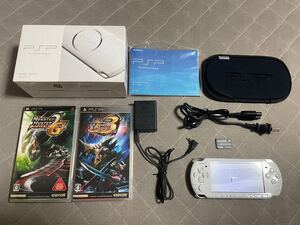 PSP-3000 ホワイト 8GB 比較的美品 2