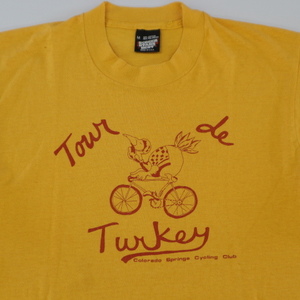 90s USA製 Town de Turkey Tシャツ M イエロー 七面鳥 にわとり サイクリング アニマル 動物 イラスト Colorado Springs ヴィンテージ