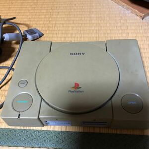 2月12日まで出品 SONY 日本製　PlayStation本体とコントローラー