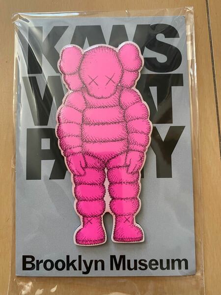 KAWS Brooklyn Museum ブルックリン　マグネット　ピンク