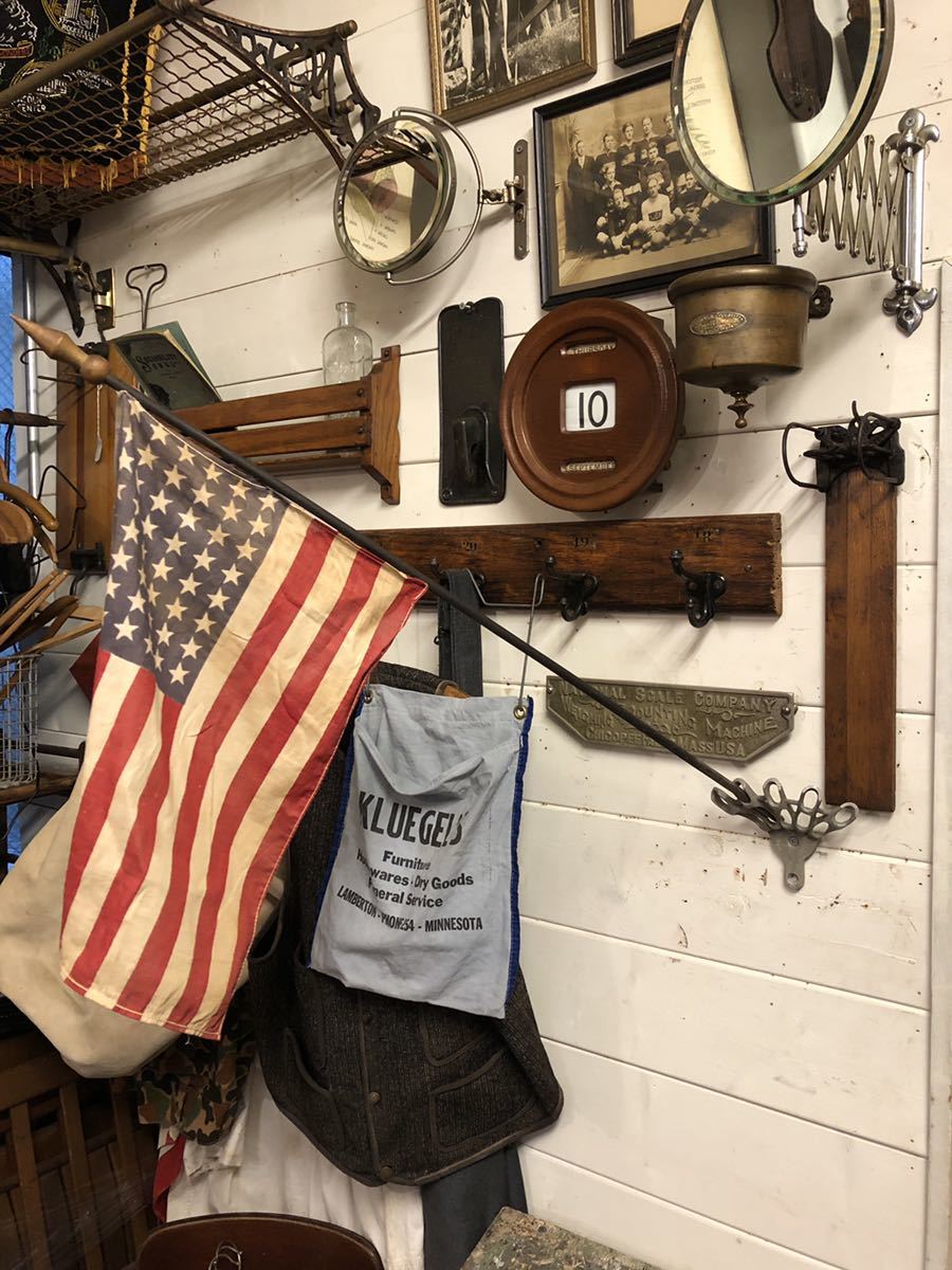 国産 Vintage トラウザーズプレス Antique イギリス店舗什器 アンティーク インダストリアル 古着 ヴィンテージ Us 40s 紳士服 アメリカ ラック シェルフ 本棚 家具 インテリア 28 485 Www Firefreeze Com