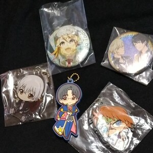 缶バッジ バンドやろうぜ! 藤堂美郷 と他キャラクター缶バッジ1個とキーホルダー3つ セット♪