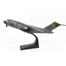 大好評☆限界価格《送料込み》1/200 米海軍 C-17 globemaster 輸送飛 完成品 模型 ★ 飛行機 戦闘機 模型 大人用 観賞用 ディスプレイ azz_画像3