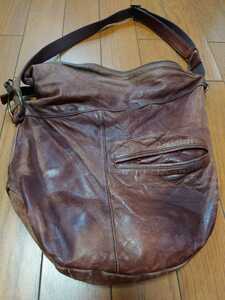 And A. leather shoulder bag 