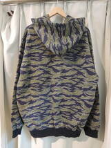 X-LARGE XLARGE エクストララージ CAMO PULLOVER HOODED SWEAT オリーブ Lサイズ 公式HP 完売 人気品 値下げしました！_画像2