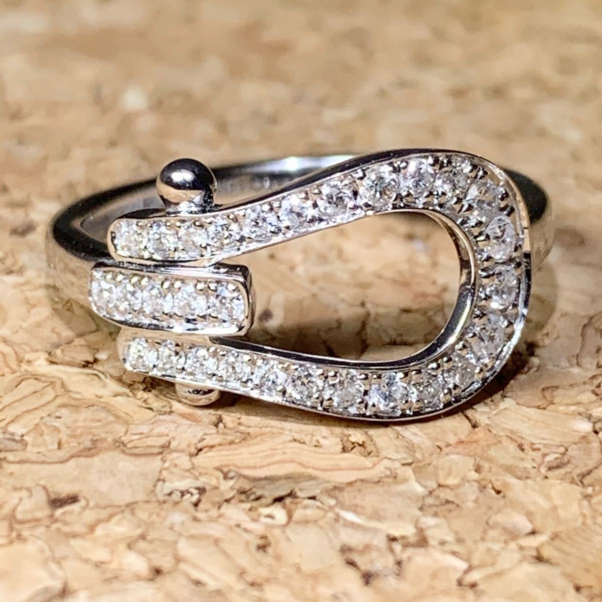 直送商品 ※即決価格☆0.40ct☆✨ダイヤモンドV字モチーフリング指輪11号 - リング - labelians.fr 直送商品 ※即決価格☆0.40ct☆✨ダイヤモンドV字モチーフリング指輪11号 - リング - labelians.fr