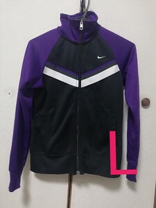 NIKE 、レディースジャージ