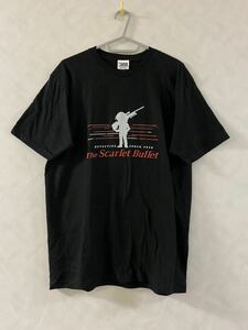 美品 劇場版 名探偵コナン 緋色の弾丸 Tシャツ サイズM 完売品 江戸川コナン 毛利蘭 毛利小五郎 青山剛昌