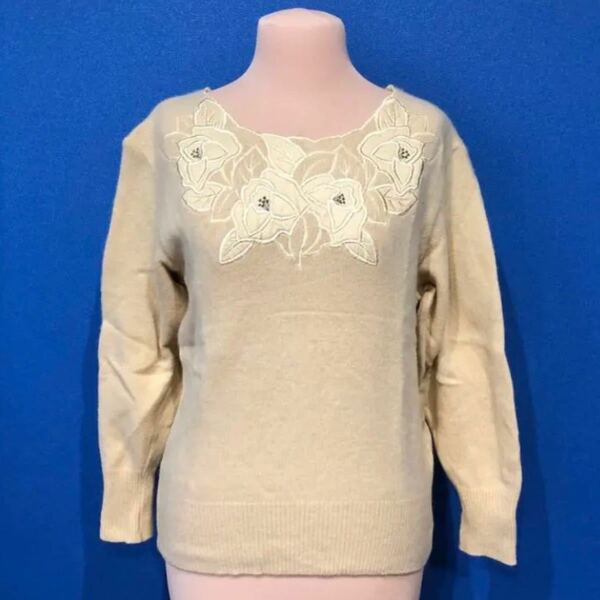 ビンテージ　バラ　刺繍　ニット　セーター