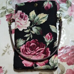 ハンドメイド スマホポーチ 薔薇