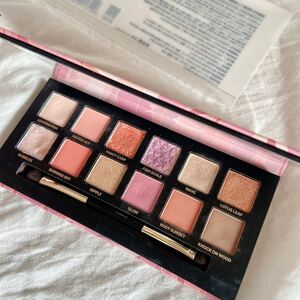 完美日記パーフェクトダイアリー 鯉12色パレット シャドウ