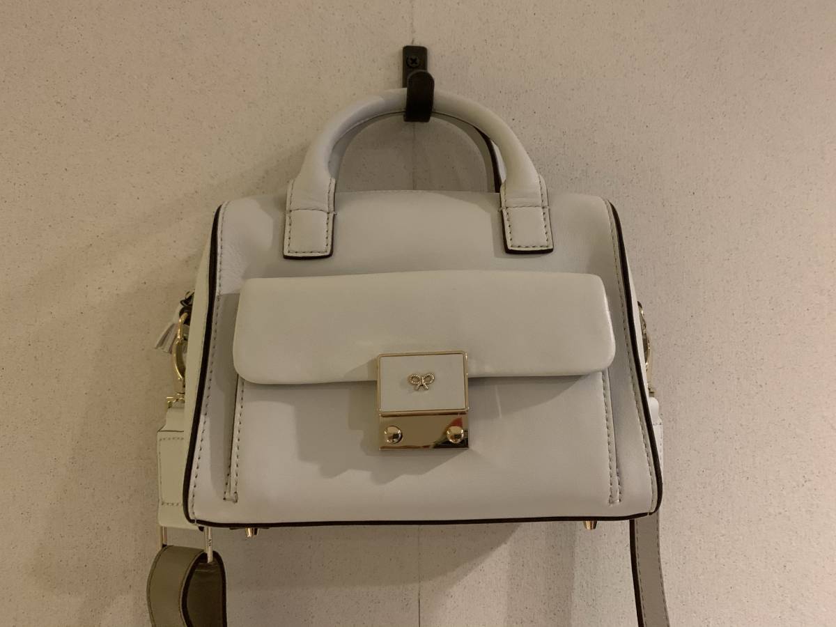 ヤフオク! - ANYA HINDMARCH|アニヤ・ハインドマーチの中古品・新品