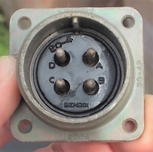 Bendix MS3102R 20-4P / 米軍払い下げ