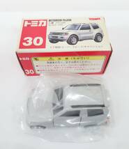 レトロコレクション　当時物 ＊TOMY TOMICA トミカ ＊NO.30 MITSUBISHI PAJERO 三菱　ミツビシ　パジェロ ＊1/63 スケール ＊1999 _画像6