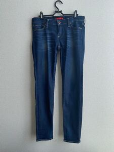 *レッドカード*スキニーデニムパンツ