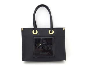 FENDI フェンディ fazzuolo ラバー エナメル ブラック ミニハンドポーチ /B5282