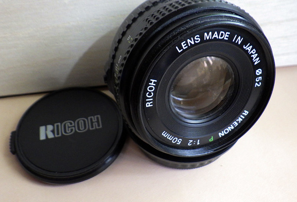 Pentax Kマウント用 50mm F2 薄型パンケーキレンズ バッグ付き