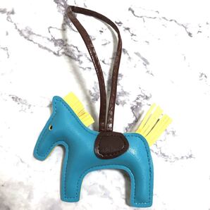 馬 バックチャーム キーホルダー