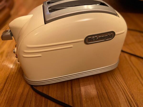 ポップアップトースター デロンギ