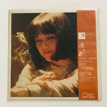 RCD-357 桃井かおり　WATASHI/ KAORI MOMOI 全曲桃井かおり作詞　帯付　LP レコード_画像2