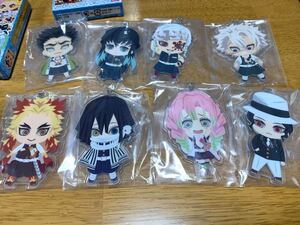 【最終値下げ】 鬼滅の刃 見つめてアクリルチャーム 全8種コンプリート