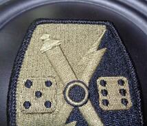 陸軍VC■新品アメリカ軍65TH旅団US砲兵サイコロ刺繍ワッペン■ミリタリー　◎『ベルクロ　マジックテープ』_画像3