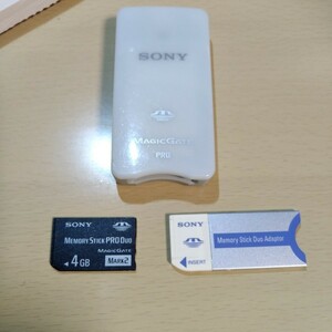 SONY メモリースティックカードリーダー +MSDuo 4GB magicgate PSP用に