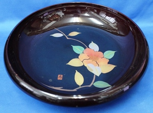 (0903)　合成漆器　菓子鉢　コンポート　椿絵柄　　直径 27cm
