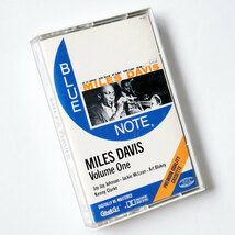 《Blue Note/ブルーノート/高音質XDR仕様/1985年リマスター/US版カセットテープ》Miles Davis Volume 1●マイルス デイヴィス Vol.1_画像1