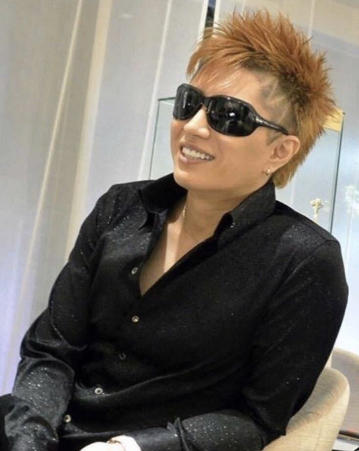 日本最大級 PRADA プラダ ブラック サングラス SPR14G GACKT着 黒
