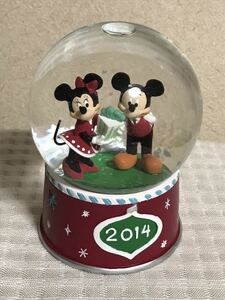  Disney fan worth seeing!2014 year snow dome Christmas Mickey minnie collection .!