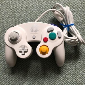 ゲームキューブコントローラー スマブラ ホワイト