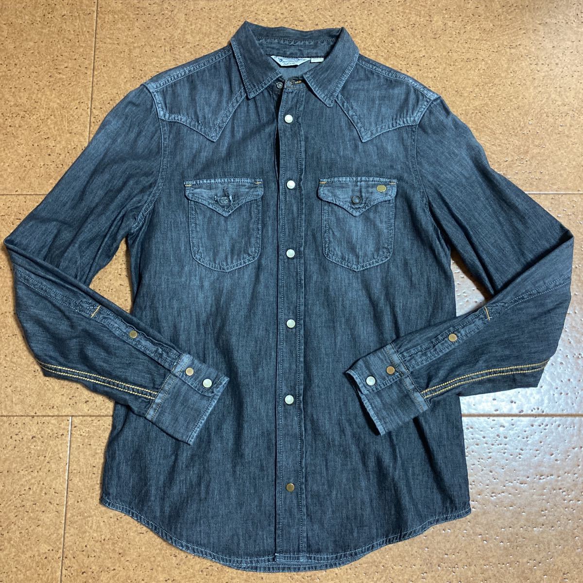 10%OFF】 ほぼ未使用!DIESEL D-VIDER パンツ CARROT ジョグジーンズ
