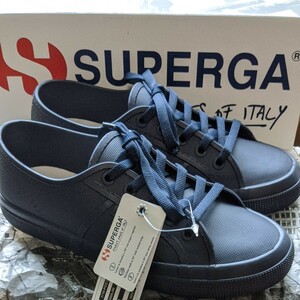 新品 SUPERGA シューズ (35) 22.5cm相当　防水仕様　イタリア製　未使用/美品タグ付　ブルーネイビー　宅急便