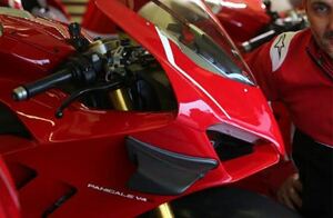 送料無料 Ducati パニガーレ V4S V4R パニガーレ V4 2018-2020 Winglets gm フィット プラスチック