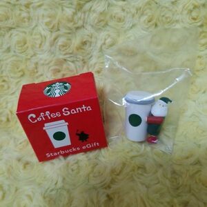 スターバックス　STARBUCKS コーヒー　サンタ　eGift