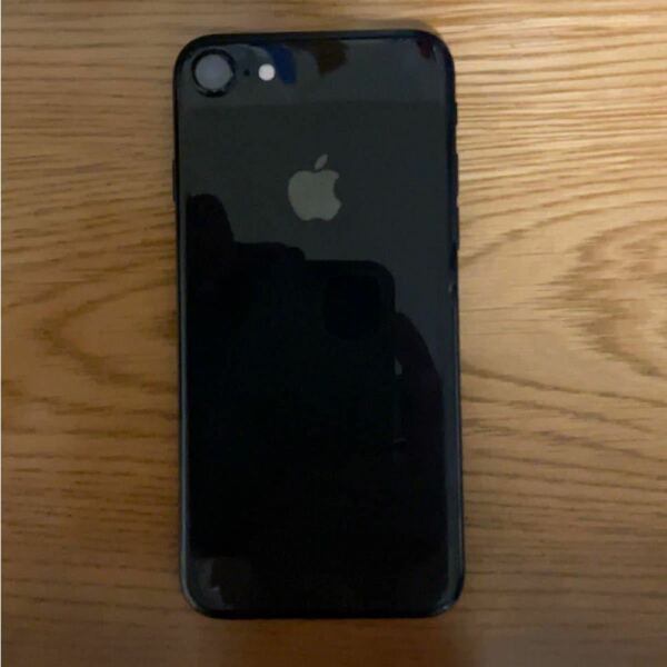 iPhone7 SIMフリー 128GB ブラック　アップル