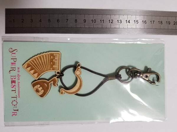 絢香 ライブ デビュー 10周年記念 super best tour ウッド キーホルダー 新品 木製 ANAY-0166 10th Anniversary Tour Ayaka key ring chain