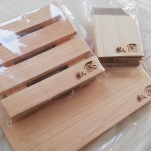 桧人 まな板 コースター 鍋敷き ハンドメイド 手作り ひのき 桧 キッチン用品 台所用品 日用品 生活雑貨