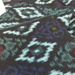 a-18 木綿絣のはぎれ 古布 着物リメイク