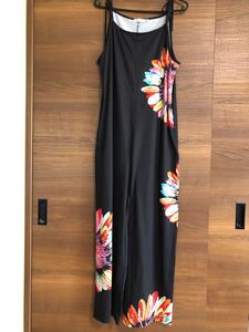 オールインワン ワイドパンツ 黒 大輪 花柄 春夏秋 S 美品☆送料無料 当日翌日発送