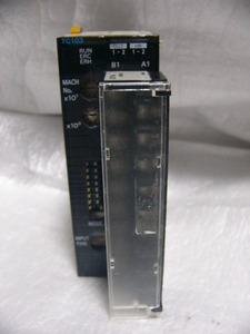 ★未使用★ OMRON PLC CJ1W-TC103 温度入力ユニット