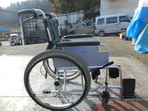 MK1253　折り畳み車椅子 引き取り歓迎_画像3