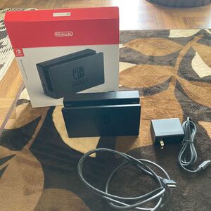 Nintendo Switchドック