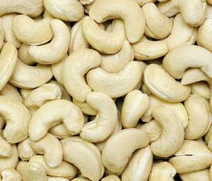 Cashewnut Whole ( カシューナッツ全体 ) 1kg 送料無料