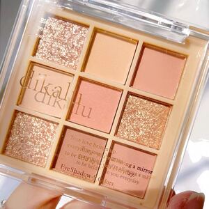 DIKALU eyeshadow 9色アイシャドウパレット 1