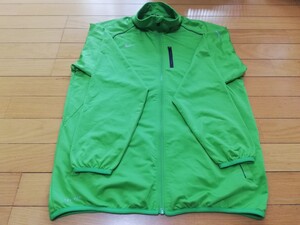 ナイキ 長袖シャツ 緑色 トレーニングウェア